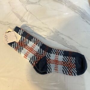 Free People Cozy Cabin Plush Crew Socks Blue Plaid Fuzzy Sherpa Soft NWT OS
